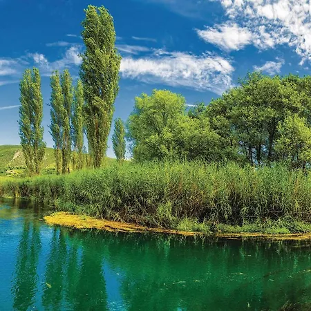 Apartamento Gorgeous In With Wifi Klek